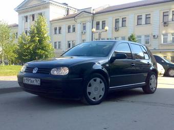 2000 Volkswagen Golf Photos