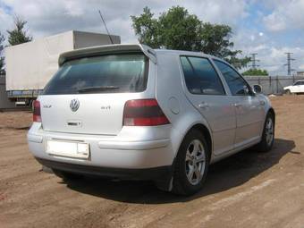 2000 Volkswagen Golf Pictures