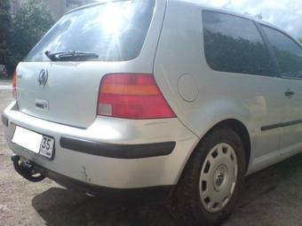 2000 Volkswagen Golf Photos