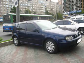 2000 Volkswagen Golf Photos