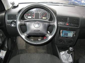 2001 Volkswagen Golf Pictures