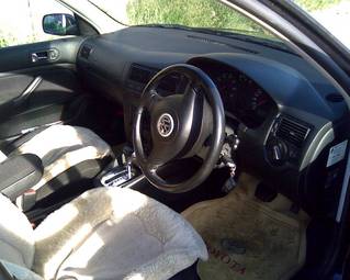 2001 Volkswagen Golf Photos