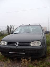 2001 Volkswagen Golf Photos