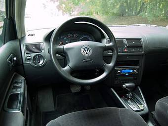 2001 Volkswagen Golf Pictures