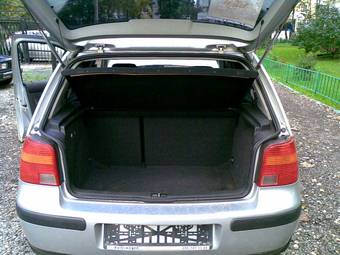 2001 Volkswagen Golf Photos