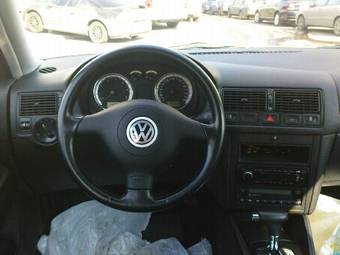 2002 Volkswagen Golf Pictures