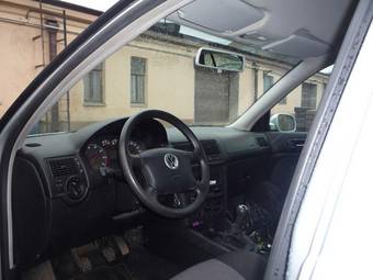 2002 Volkswagen Golf Pictures