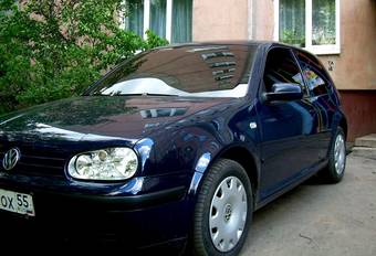 2002 Volkswagen Golf Photos