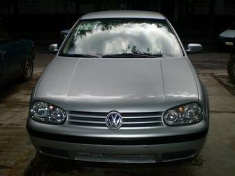 2002 Volkswagen Golf Photos