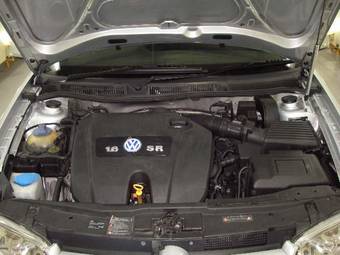 2002 Volkswagen Golf Photos