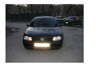 2002 Volkswagen Golf Photos