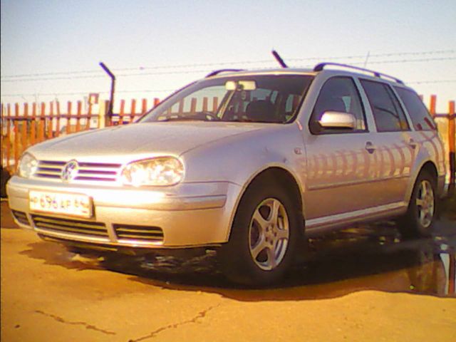2003 Volkswagen Golf