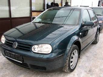 2003 Volkswagen Golf Pictures