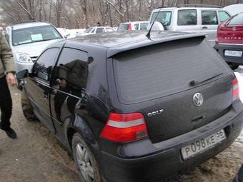 2003 Volkswagen Golf Photos
