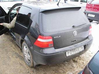 2003 Volkswagen Golf Photos