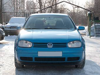 2003 Volkswagen Golf Pictures