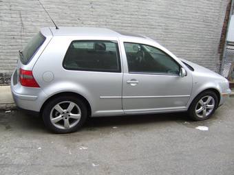 2003 Volkswagen Golf Pics