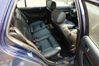 2003 Volkswagen Golf Pics