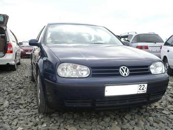 2003 Volkswagen Golf Photos