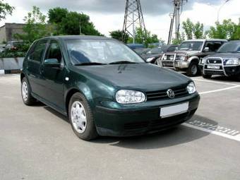 2003 Volkswagen Golf Pictures