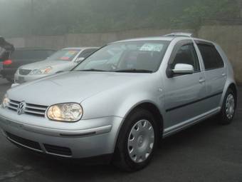 2003 Volkswagen Golf Pictures