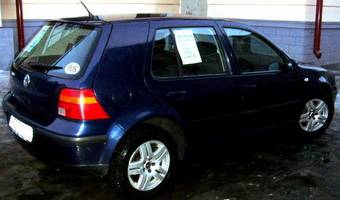 2003 Volkswagen Golf Photos