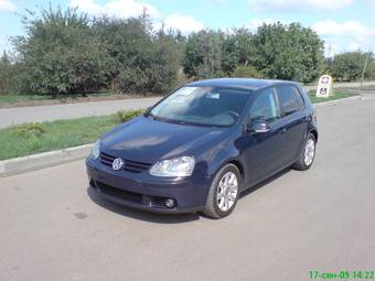 2003 Volkswagen Golf Photos