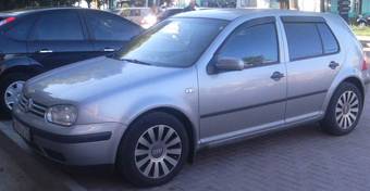 2003 Volkswagen Golf