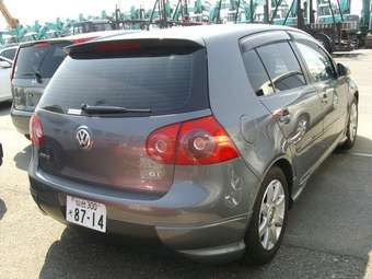 2004 Volkswagen Golf Images