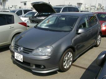 2004 Volkswagen Golf Images