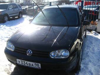 2004 Volkswagen Golf Pictures