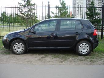 2004 Volkswagen Golf Images