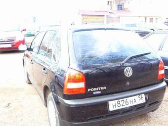 2005 Volkswagen Golf Photos