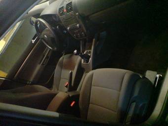 2005 Volkswagen Golf Pictures