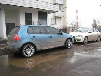 2005 Volkswagen Golf Pictures