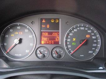 2005 Volkswagen Golf Pictures