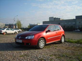 2005 Volkswagen Golf Photos