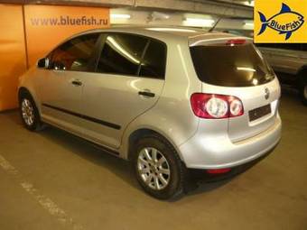 2007 Volkswagen Golf Photos