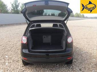 2008 Volkswagen Golf Photos