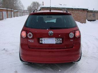 2008 Volkswagen Golf Photos