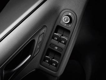 2009 Volkswagen Golf Photos