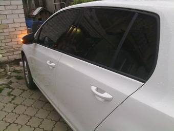 2010 Volkswagen Golf Photos