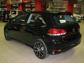 2010 Volkswagen Golf Pictures