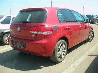 2011 Volkswagen Golf Photos