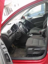 2011 Volkswagen Golf Pics