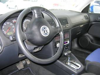 2001 GOLF 4