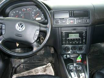 2003 Volkswagen Jetta Photos
