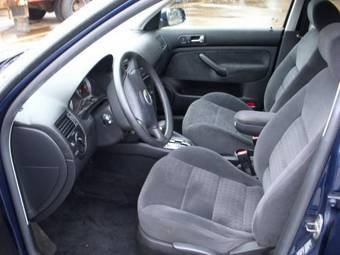 2003 Volkswagen Jetta Photos