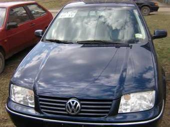 2004 Volkswagen Jetta Photos