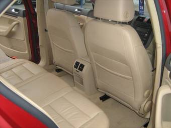 2005 Volkswagen Jetta Photos